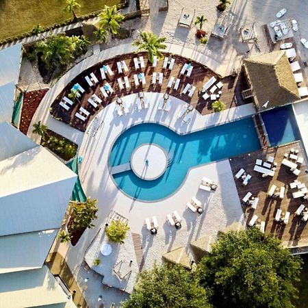 Katalea - Blue Dream, Plage, Piscine, Bar Grand-Bourg  Bagian luar foto