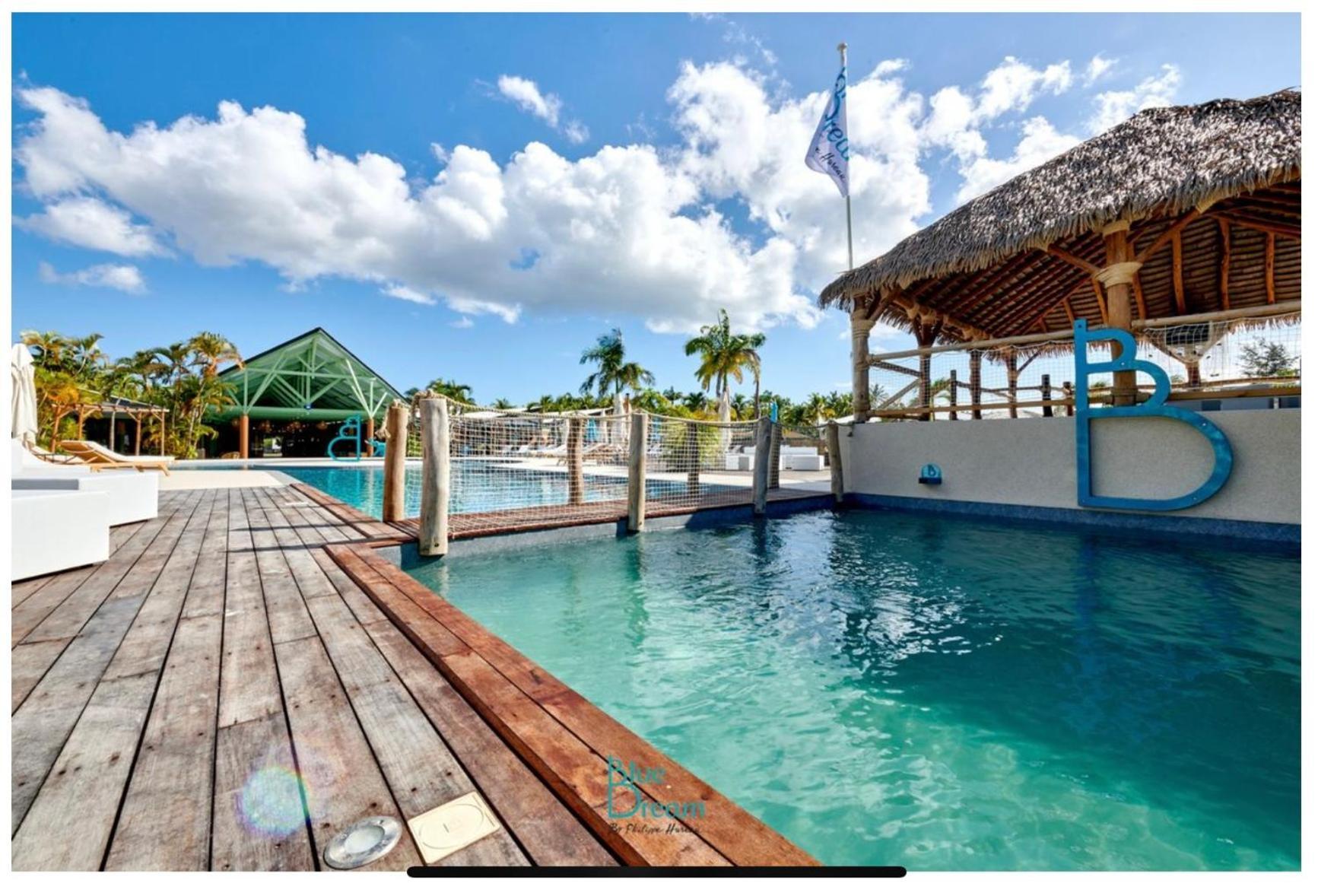 Katalea - Blue Dream, Plage, Piscine, Bar Grand-Bourg  Bagian luar foto